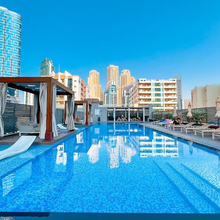 Fam Living - Marina Marvel - Studio Apartment With Breathtaking Views In Studio One Tower Dubai Exterior foto